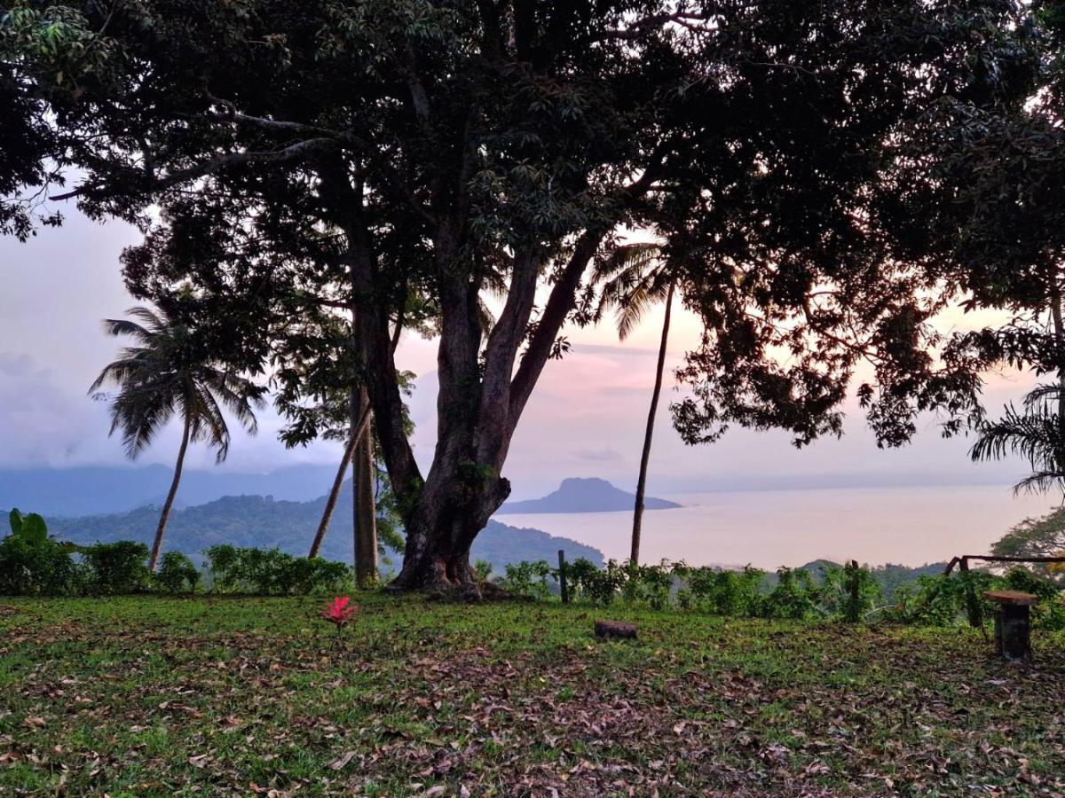 World'S View Wild Camping Salaszoi, Principe Island Santo Antonio Экстерьер фото